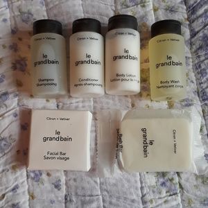 Le Grand Bain mini travel set